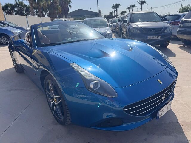 FERRARI CALIFORNIA T CONVERTIBLE AUTO SPANISH LHD IN SPAIN 28000 MILES FFSH 2014